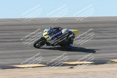 media/Oct-13-2025-Moto Forza (Mon) [[a66d839500]]/3-B Group/Session 2 (Bowl)/